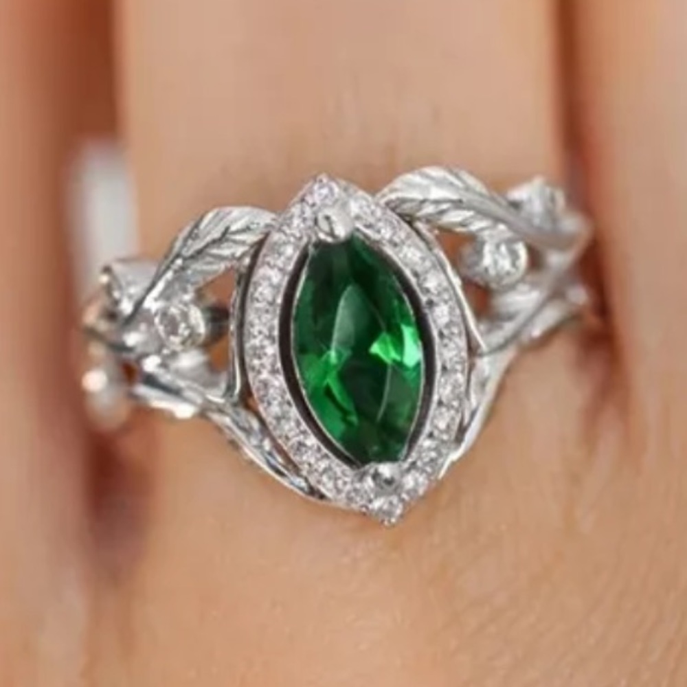 New 925 Silver Eternal Emerald Marquise Cut Ring - Picture 1 of 5